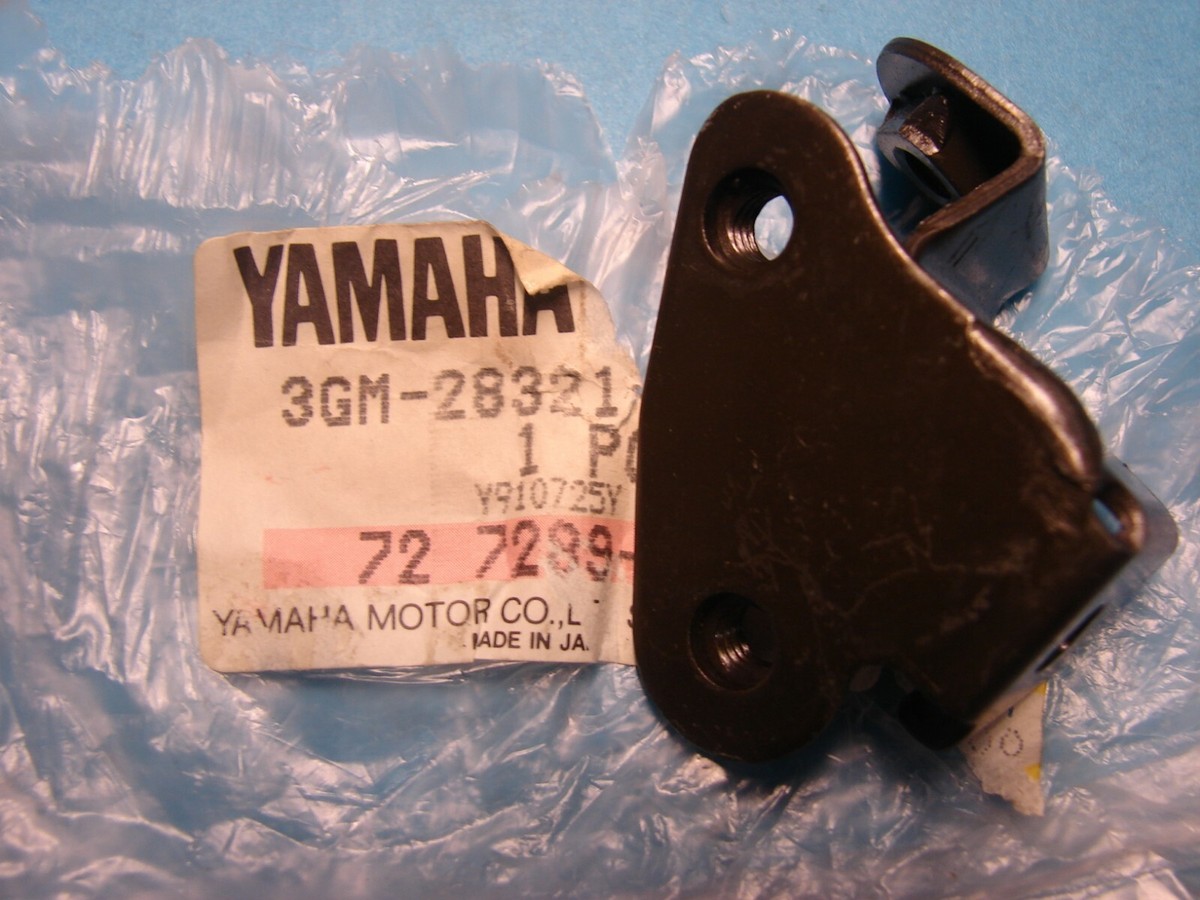 やーや NOS YAMAHA FZR 1000 STAY 3GM-28321-00 NEW OEM | eBay