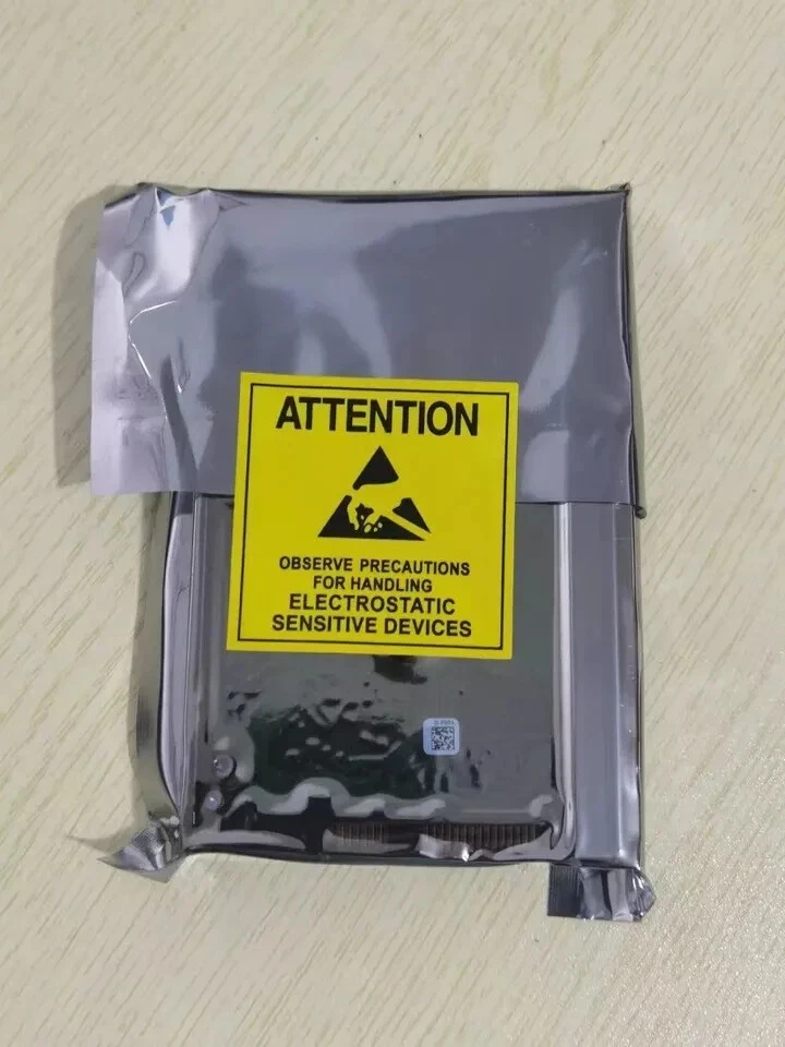 NEW IBM / Lenovo 00YK017 7XB7A00028 2.5" 1.8TB 10K SAS 12G Hot Swap HARD DRIVE - Image 2 of 3