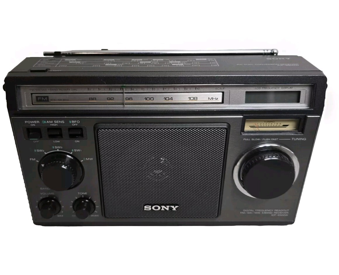 Sony Icf-6500w Fm/sw/mw Digital Frequency Readout 5 Band Sony Icf-6500w Fm/sw/mw Digital Frequency Readout 5 Band