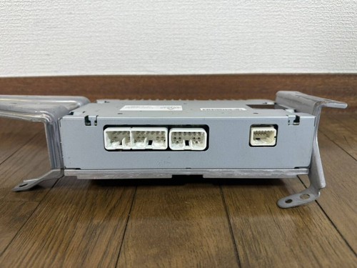 TOYOTA Crown Hybrid GWS204 200 Series Genuine Audio Amplifier 86280-30560 #59 - Picture 5 of 6
