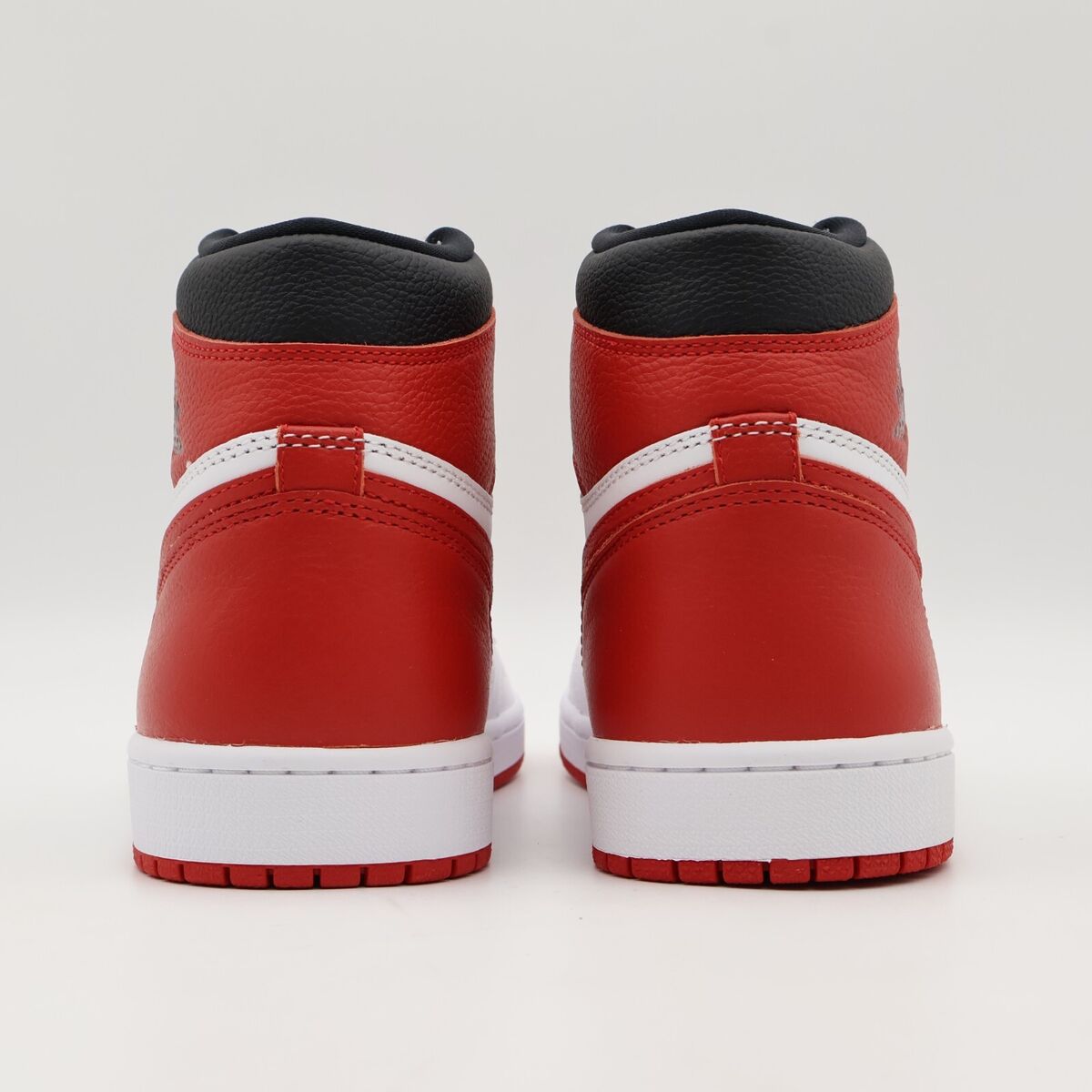 555088-161 Nike Air Jordan 1 Retro High OG Heritage 555088-161 Nike Air Jordan 1 Retro High OG Heritage