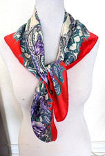 Women Vintage Multi Color Floral Square Scarf 35" X 35", Made in Italy