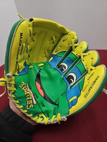 1990 Remco Teenage Mutant Ninja Turtles Leonardo Baseball Glove 18535-VINTAGE
