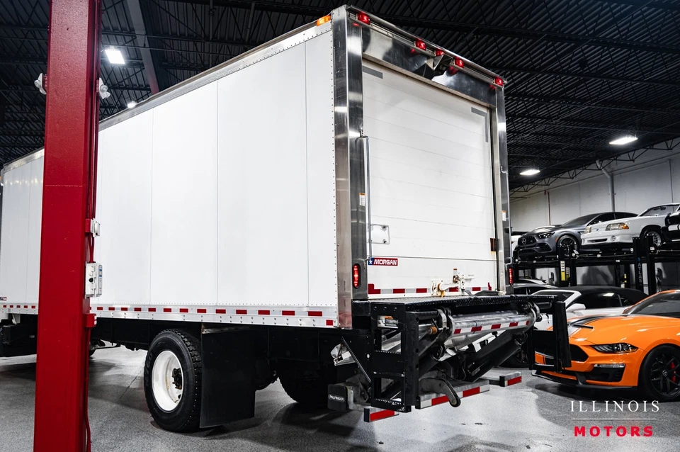 Caminhão caixa frigorífica Freightliner M2 106 serviço médio 26 pés 2018 - Imagem 4 de 4