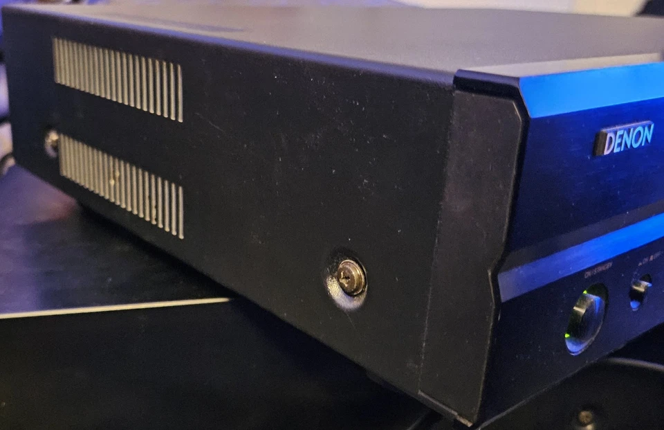 Denon DVD-2910 DVD AUDIO VIDEO/DVD/CD/SACD. HDMI - Para PIEZAS o REPARACIÓN. Foto 3 de 4