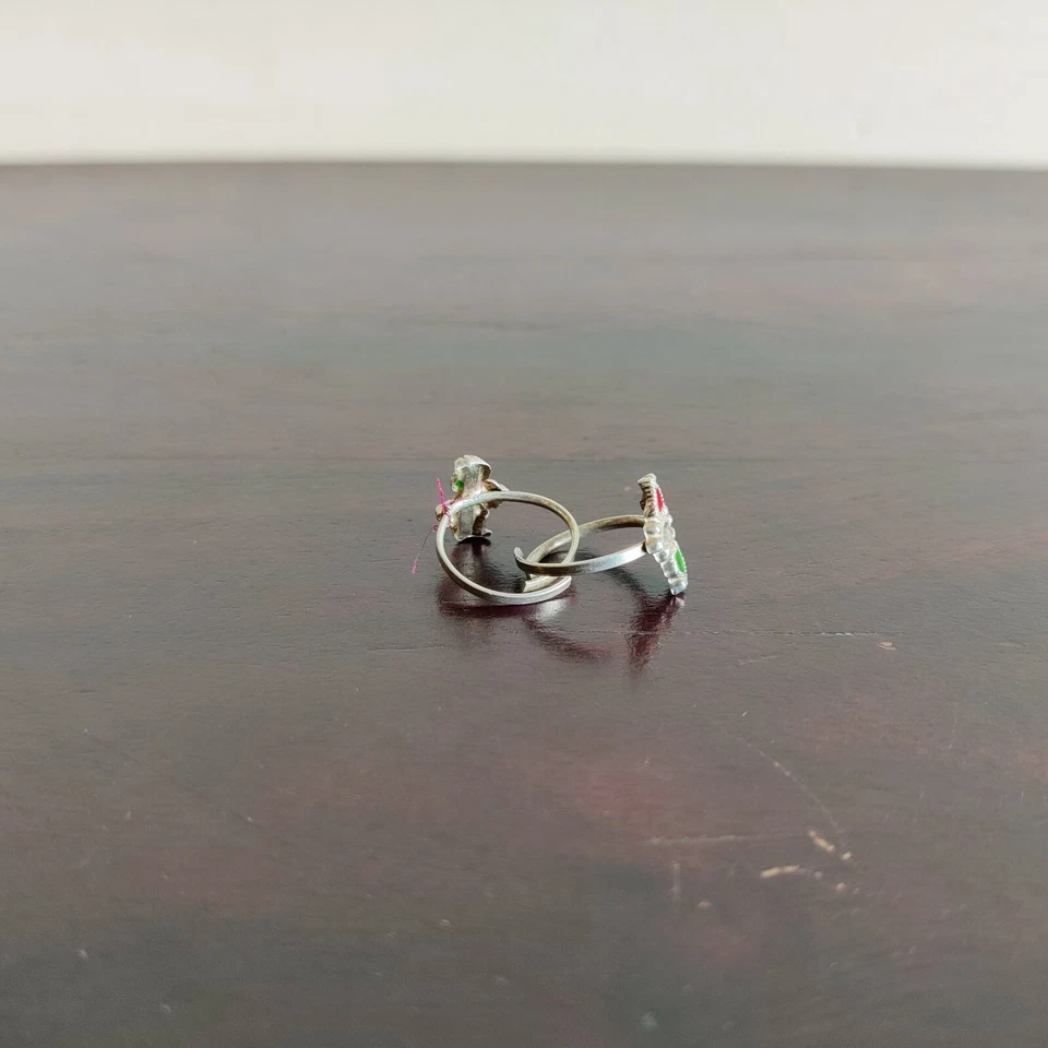 Par de anillos de dedo del pie vintage joyas de plata antigua dama tribal coleccionable piedra roja verde Foto 3 de 4