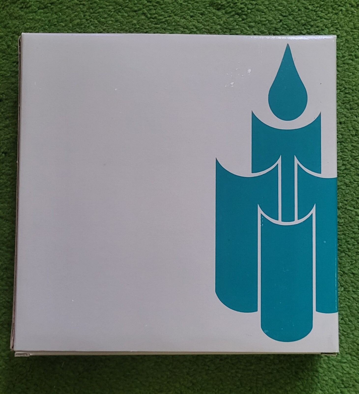 PARTYLITE 3-WICK CANDLE HOLDER Ecru Polymer P0295 New in Box Retired