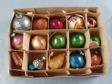 Vintage 15 Piece Glass Christmas Holiday Ornaments