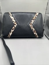 Silpada Zahara Zipper Wristlet Wallet Clutch Accessory RV$149 F0004 NWOT