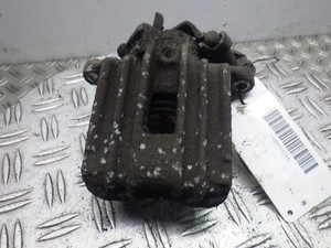 Bremssattel VW Polo IV (9N) 1.9 TDI 74kW 101PS hinten links  AXR