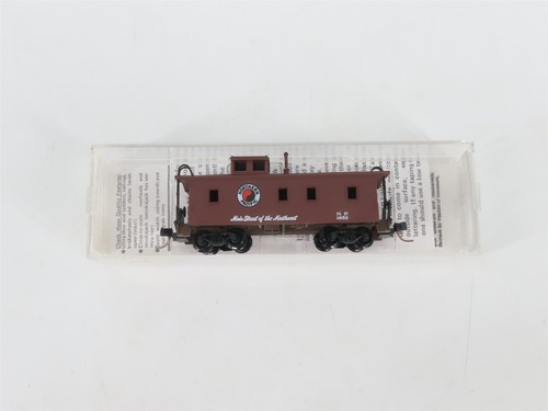 Microtrenes N Kadee MTL 51050 NP Northern Pacific Main Street 34' Caboose #1653 | Zustand: Used