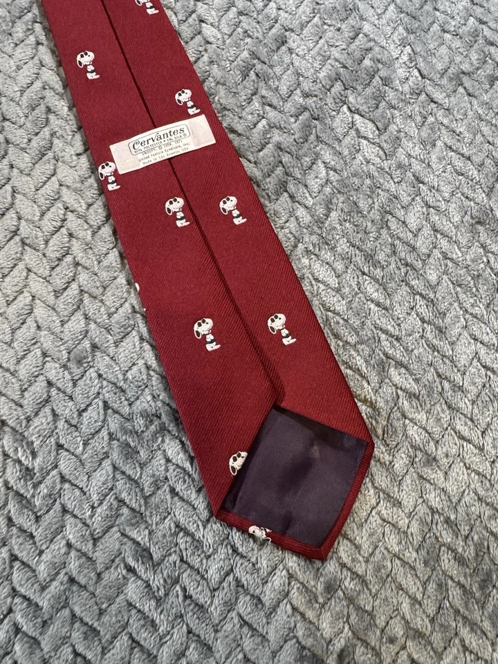 Corbata Cervantes Snoopy para hombre de colección roja 1971 Los Angeles CA EE. UU. Beach Foto 2 de 4