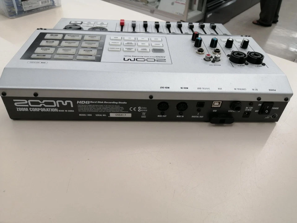 Zoom HD8 Hard Disc Recording Studio Analog Multi Track Recorder Used from Japan - Image 2 of 3