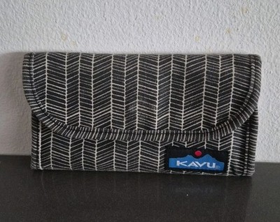 Kavu Gray Canvas Snap Wallet - NWOT