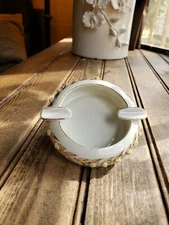 Vintage Rare Lefton Hand-Painted Gold Trim Ashtray #2410 petite gilded w/ pearls