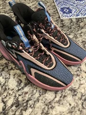 Size 8.5 NWOB - Nike Cosmic Unity 2 We Fly to Defy Mens Basketball Shoes