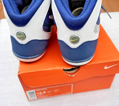 Nike Freek Wrestling Shoes  Navy /White   Men s Size 12.5    New In Box!!