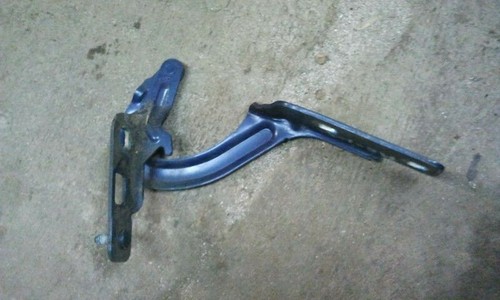 Renault Megane I 1.6 BA (3) Scharnier Motorhaube rechts