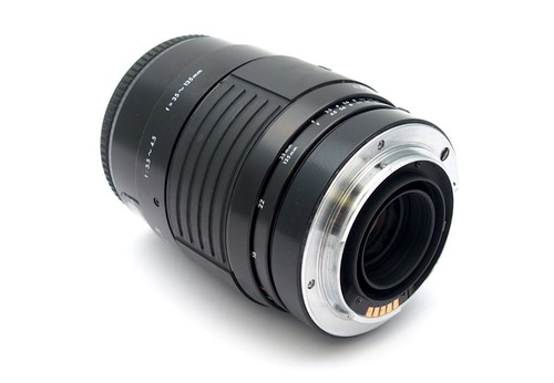Sigma AF 35-135mm f/3.5-4.5 MC Autofocus Zoom Lens for Minolta-A / Sony Alpha - Picture 5 of 6