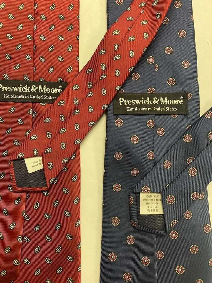 Lote de 2 corbatas de seda Preswick & Moore para hombre hechas a mano en EE. UU. rojas y azules con cachemira Foto 2 de 4