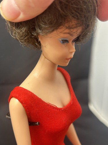 Vintage Mattel Brunette Bubble Cut Barbie Doll In Original Box - Picture 3 of 18