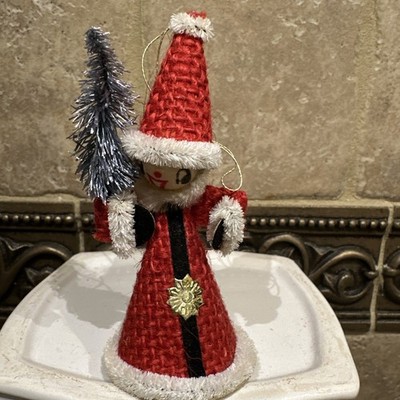 VINTAGE CHENILLE SANTA CLAUS PIPE CLEANER CHRISTMAS ORNAMENT/FIGURINE JAPAN MCM