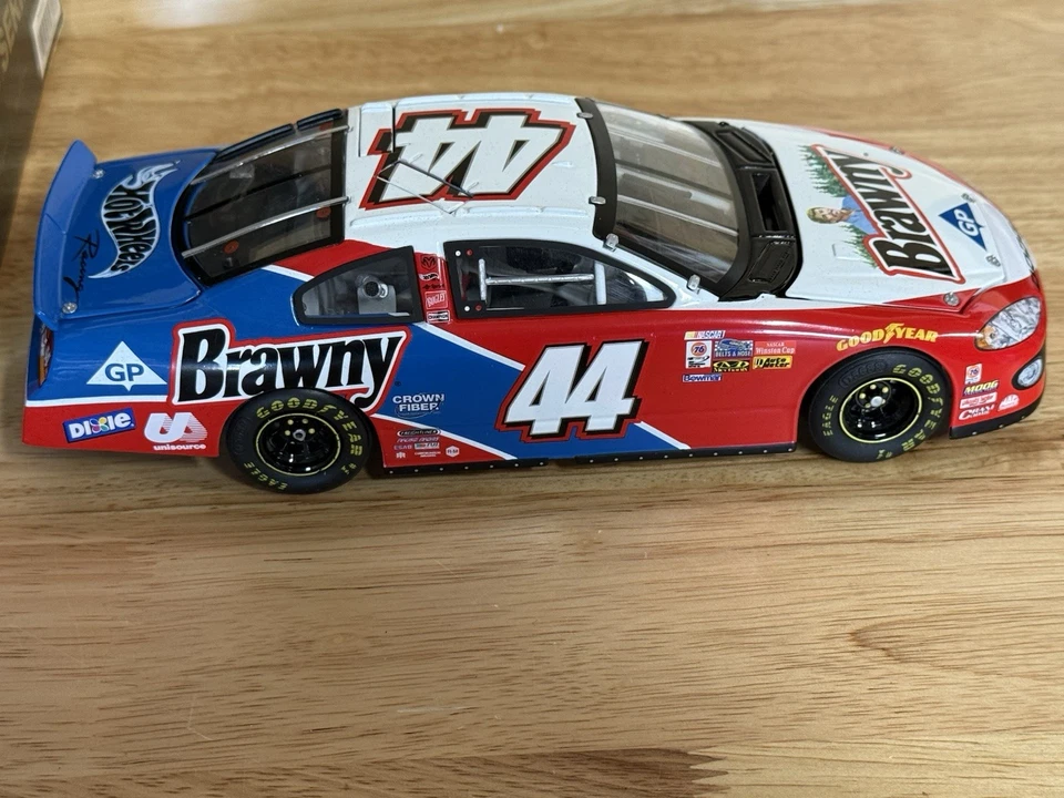 RARO* Richard Petty Brawny 1/24 2002 Nascar Diecast Foto 4 de 4