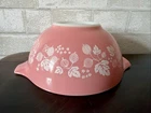Vintage Pyrex 442 Pink Gooseberry 1.5 Qt Cinderella Mixing Nesting Bowl