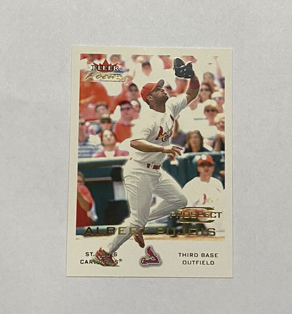 2001 Fleer Focus #245 Albert Pujols RC Rookie Card # 129 / 999