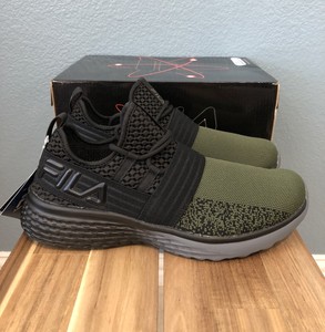 fila men's fondato 4 running sneakers