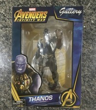 Diamond Select Marvel Thanos Avengers Infinity War Gallery PVC Diorama Figurine