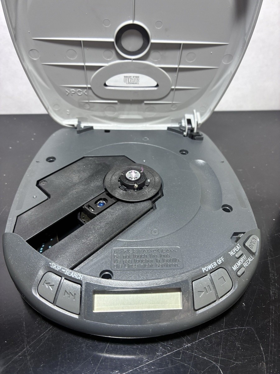 Portable CD Player Model No. SL S230 PANASONIC Tested & Working