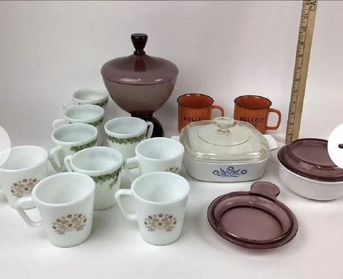 Lot Pyrex Mugs,Corningware Dish, Amethyst Empoli Cand Vintage Pyrex collectible
