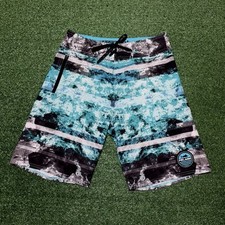 Pelagic Argonaut Camo Boardshorts Fishing Boys Youth 16/18 Waist 26/27