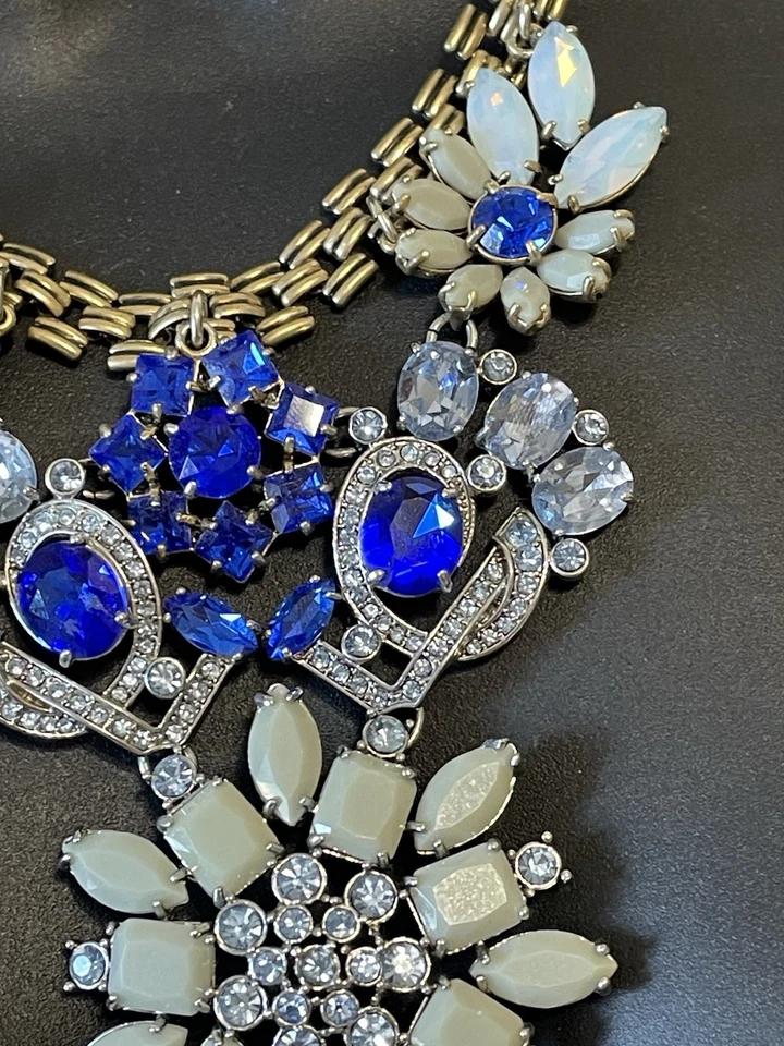 Collar Lulu Frost para J.Crew 100 años pieza llamativa estrás azul Foto 4 de 4