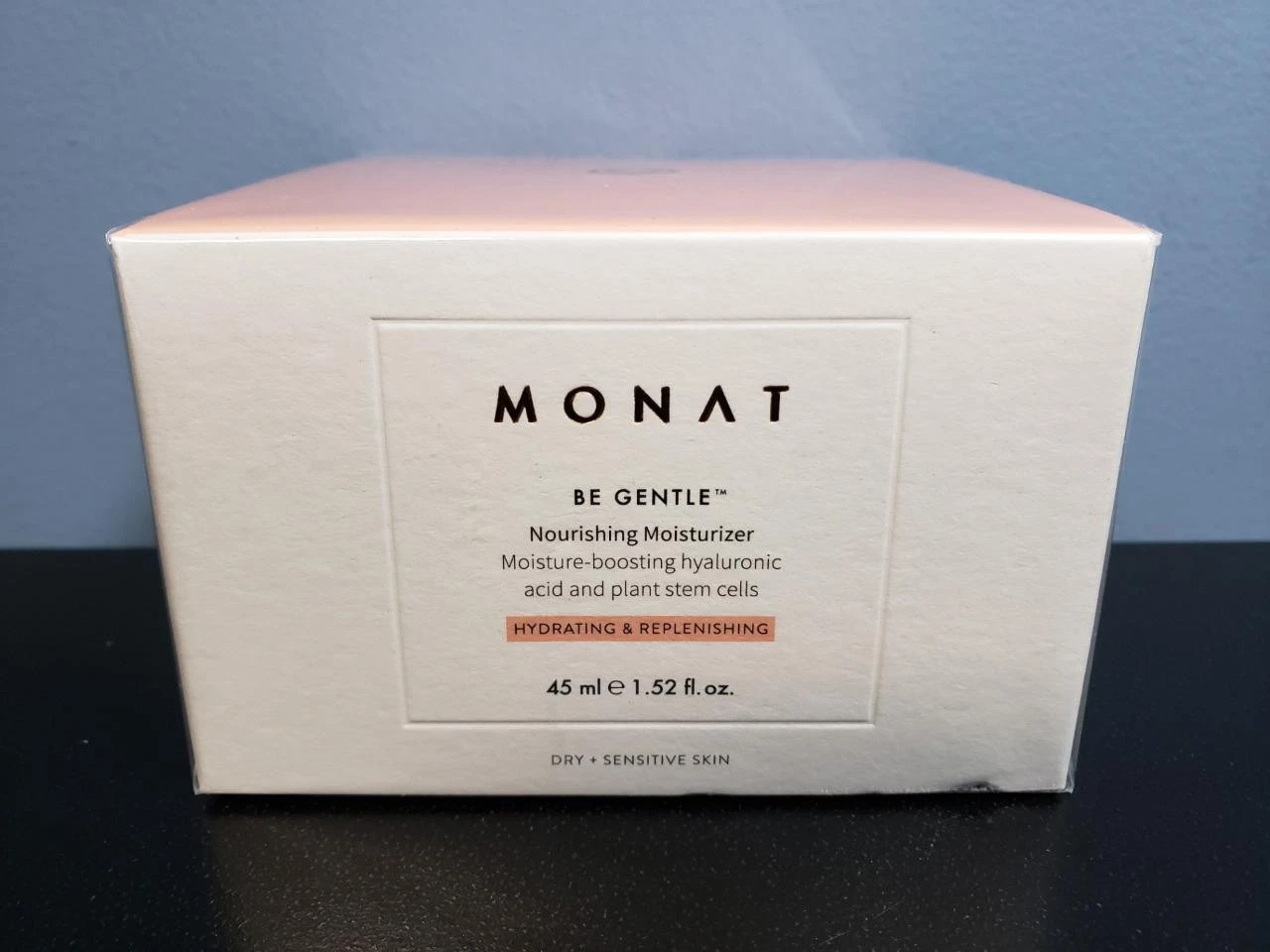Monat Be Gentle Nourishing Moisturizer 1.52 oz - New / Sealed! Hydrating