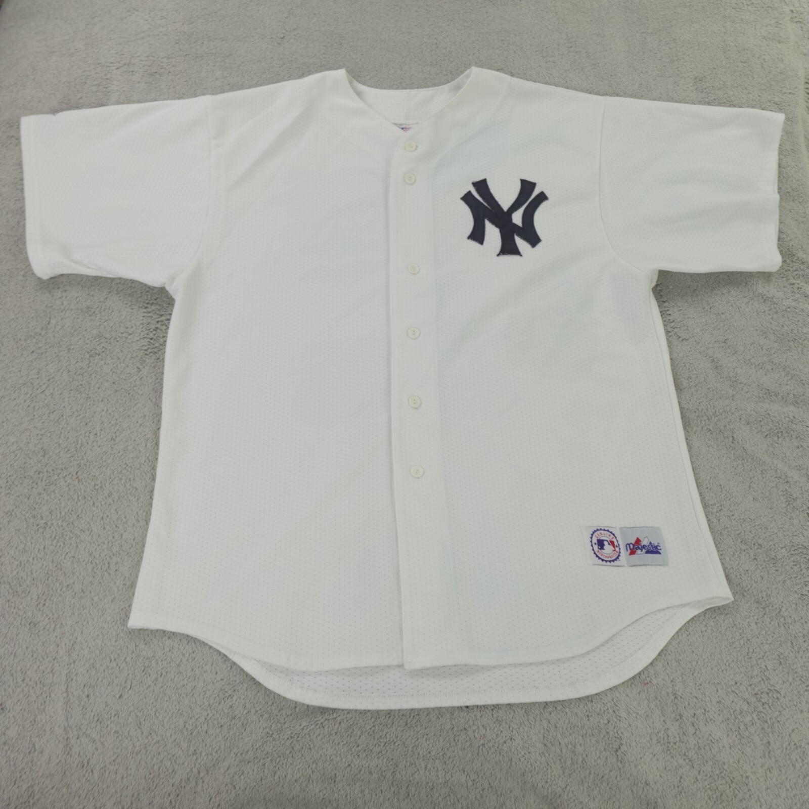 Vintage New York Yankees Jersey Mens XL White Majestic