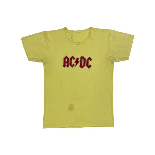 A24 Midsommar May Queen Embroidered Logo Tee Size Medium M T-Shirt