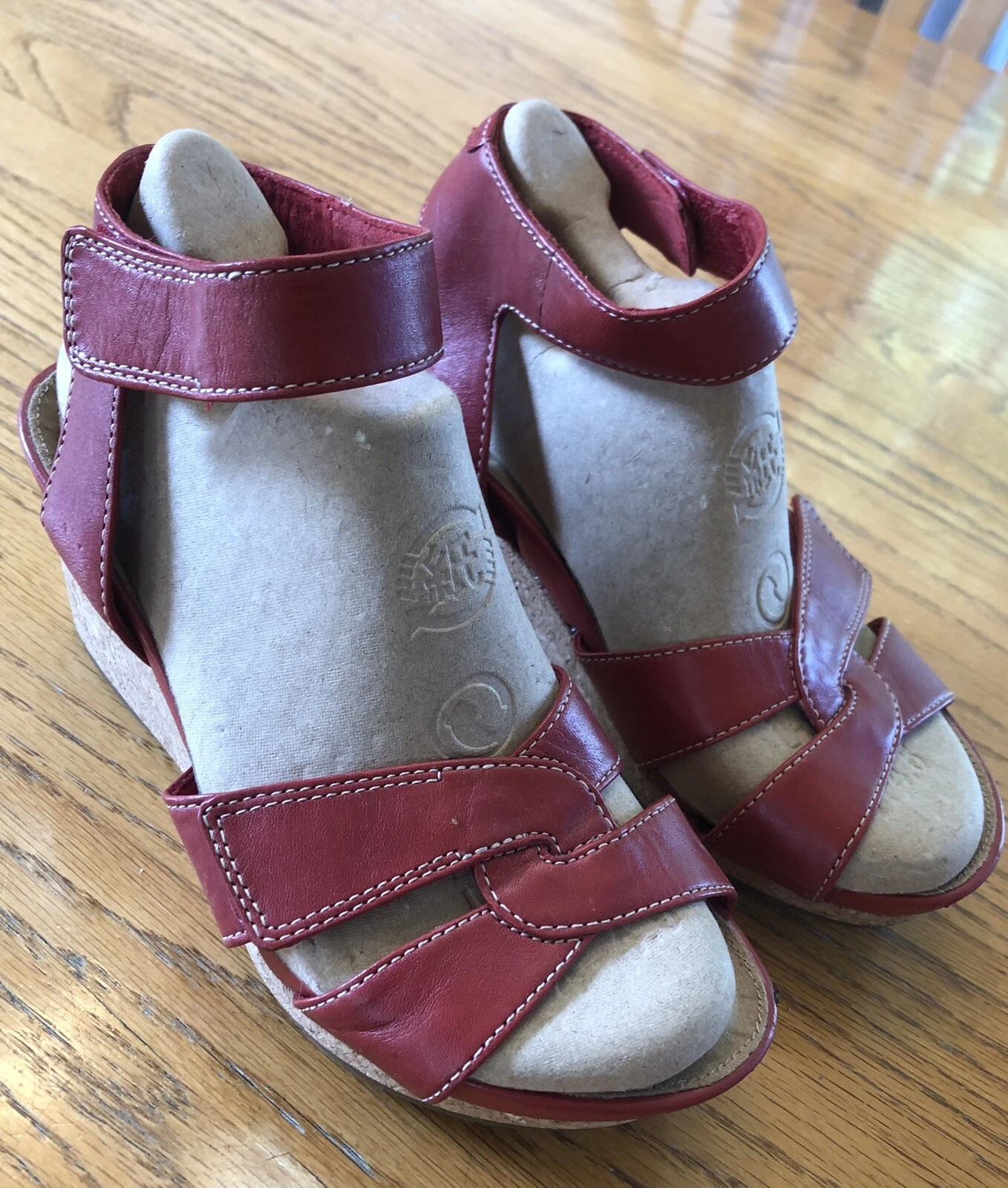 CLARKS Clark sandalo rosso con zeppa destrutturato taglia 5 tacco 2"