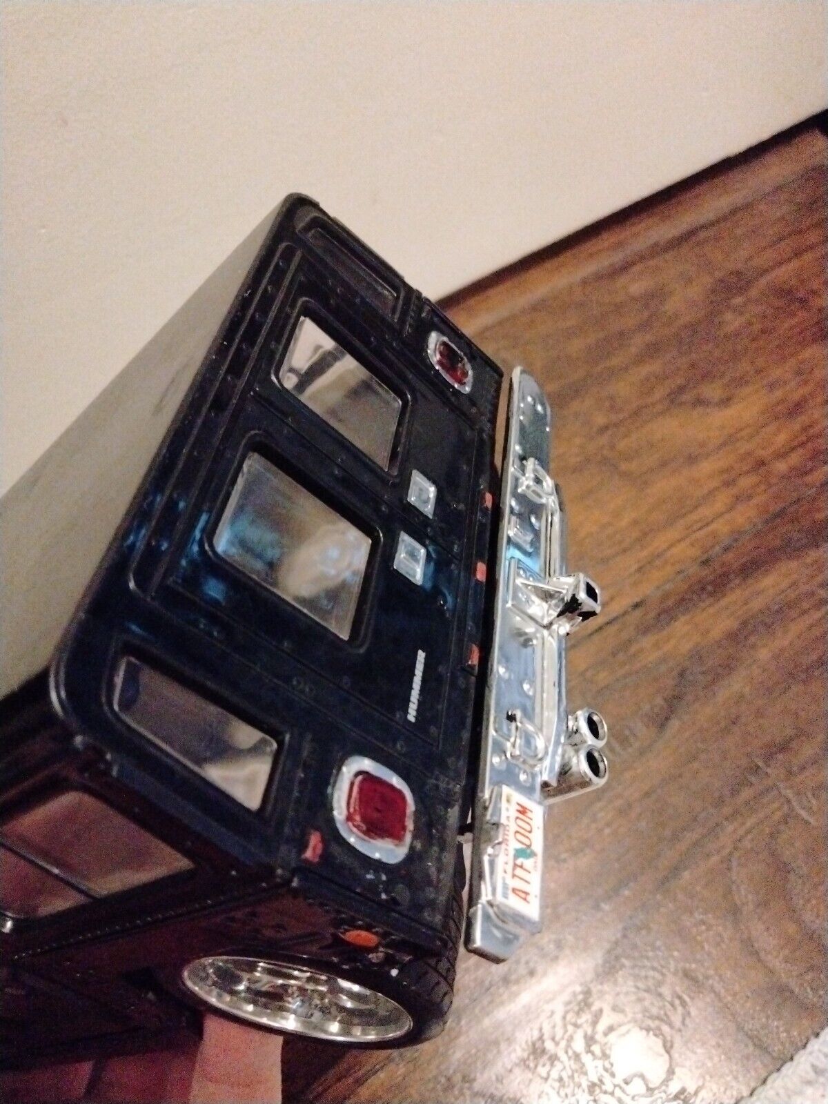 Picture 15 of 16