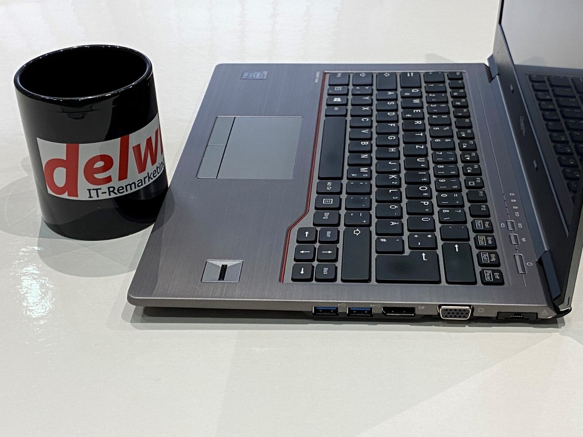 14インチ U745/M Core I5 8GB SSD256GB Win11 LIFEBOOK 富士通 U745/M Core i5-5300U 2.3GHz/8GB/SSD256GB搭載