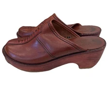 Woodworks By Thom McAn Brown leather wood vintage clog womens size 6B  brazil