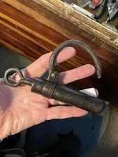 Vtg Cast Iron “FINGER PULL SPRING” Single Wrist POLICE “COME-ALONG” Handcuff