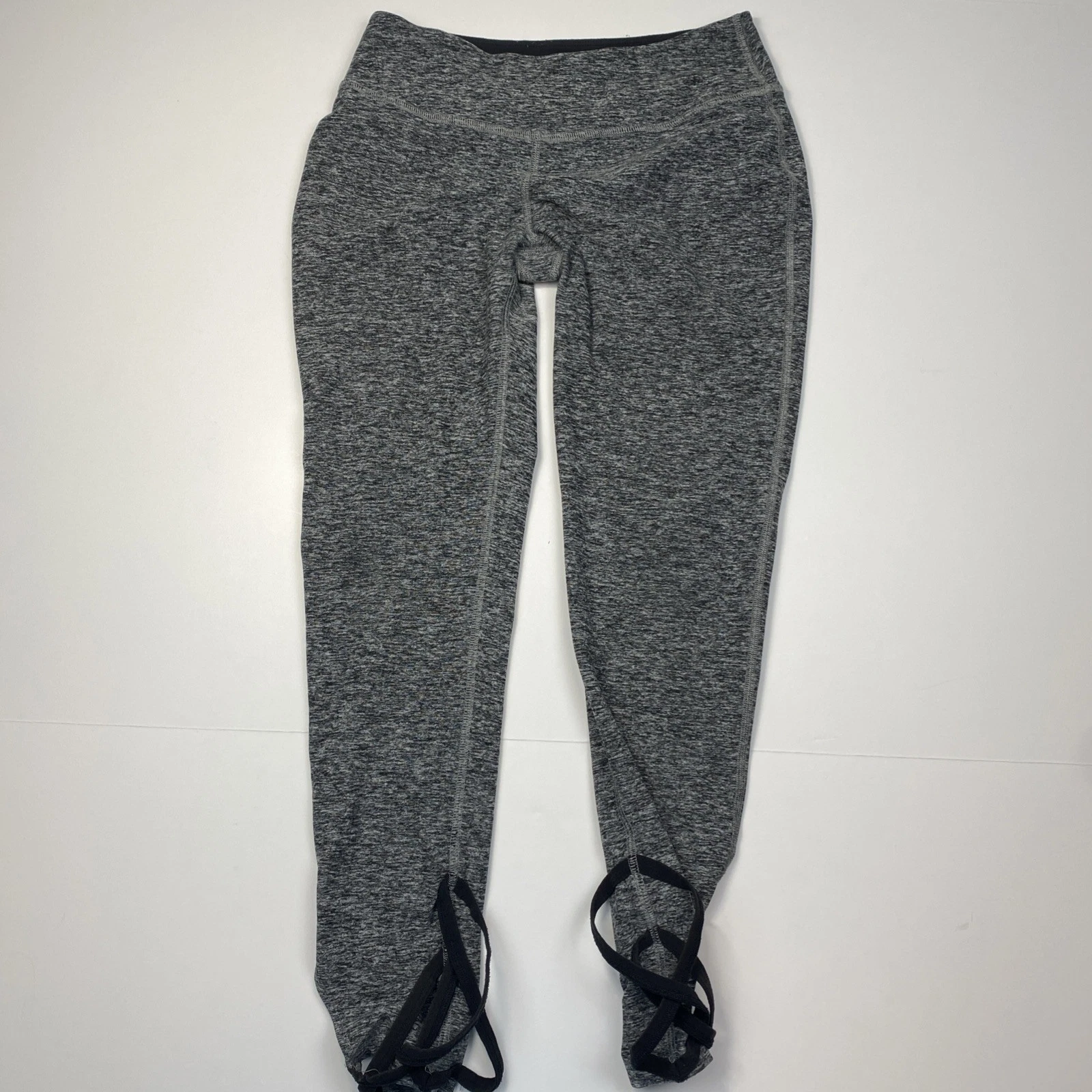 beyond-yoga crop side lattice lace up hem leggings