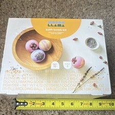 Mondo Llama Multicolor Bath Bomb Kit All Natural Rose Lavender Coconut Oil Ball
