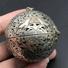 Exquisite Old Chinese tibet silver handcarved flowers bird Hang incense burner