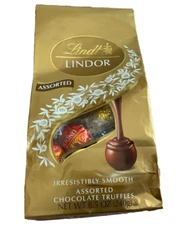 Lindt Lindor Assorted Chocolate Truffles 8.5 oz Bag – Best Before 5/31/2025, New