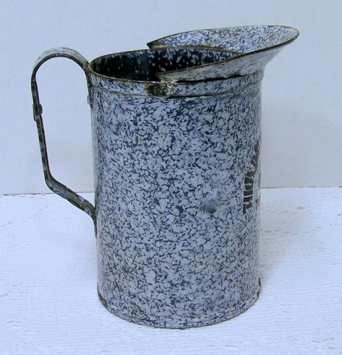 Old PORCELAIN ENAMEL 1 ONE QUART Graniteware PITCHER THOMAS DAVIDSON MFG CO LTD - Picture 4 of 7