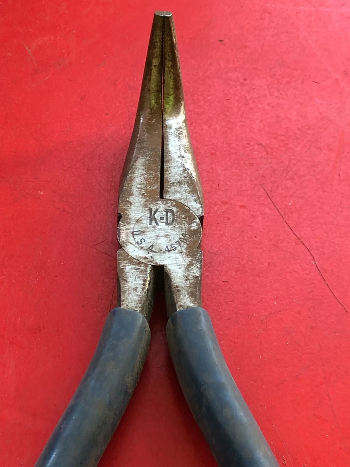 NUEVO, OXIDADO KD TOOLS 45706 6" AGUJA CURVA NARIZ ALICATES HECHOS EN EE. UU. Foto 2 de 4
