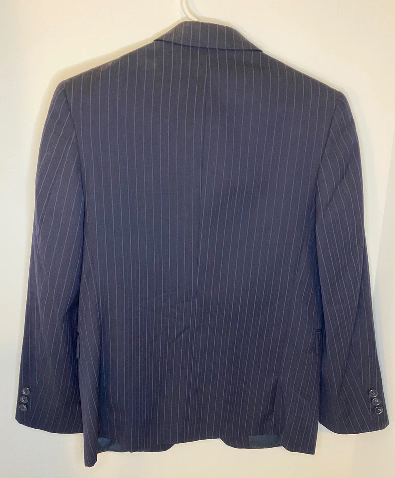 Chaqueta Joseph Abboud Niños Talla 14 - 3 Botones Azul Marino con Rayas Azul Claro Foto 2 de 4